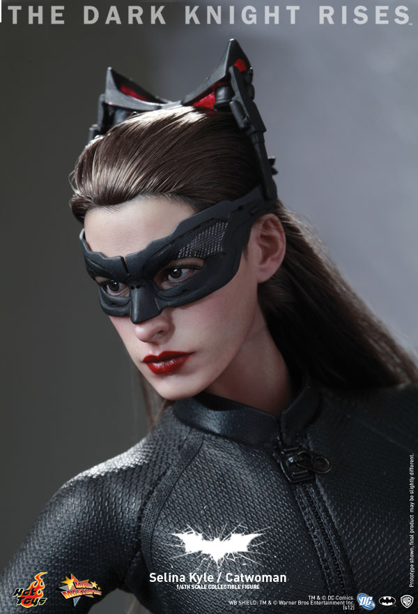 General News - Hot Toys The Dark Knight Rises - CATWOMAN