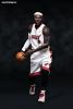 Click image for larger version. 

Name:	low-lebron-5.1.jpg 
Views:	191 
Size:	105.9 KB 
ID:	108082
