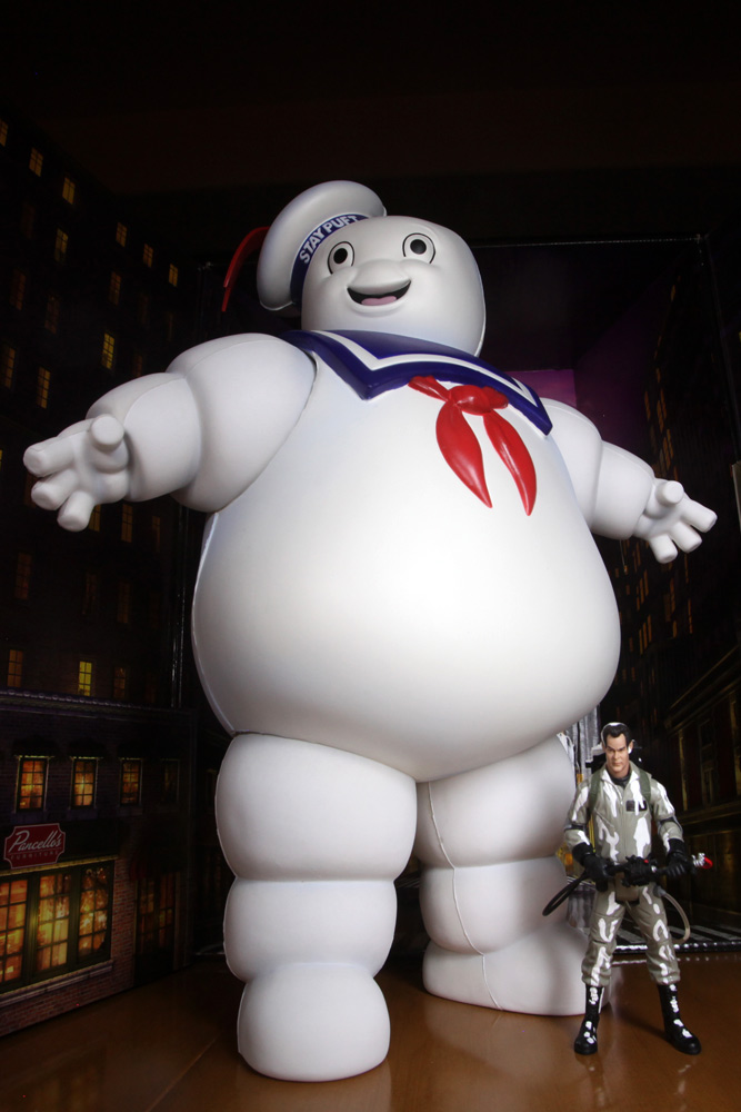 REVIEW: Mattel SDCC Exclusive Stay Puft Marshmallow Man