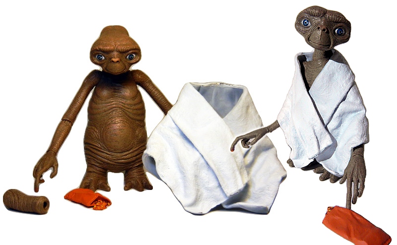 Toy Review: Galactic Friend E.T.