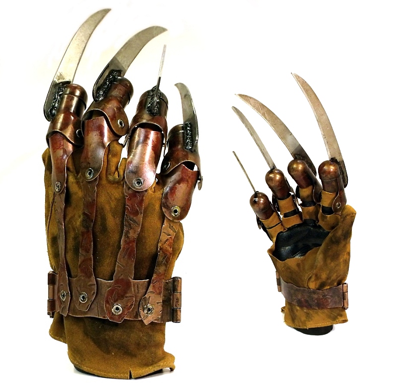 REVIEW: NECA's Freddy Krueger Bladed Glove Replica (2010)