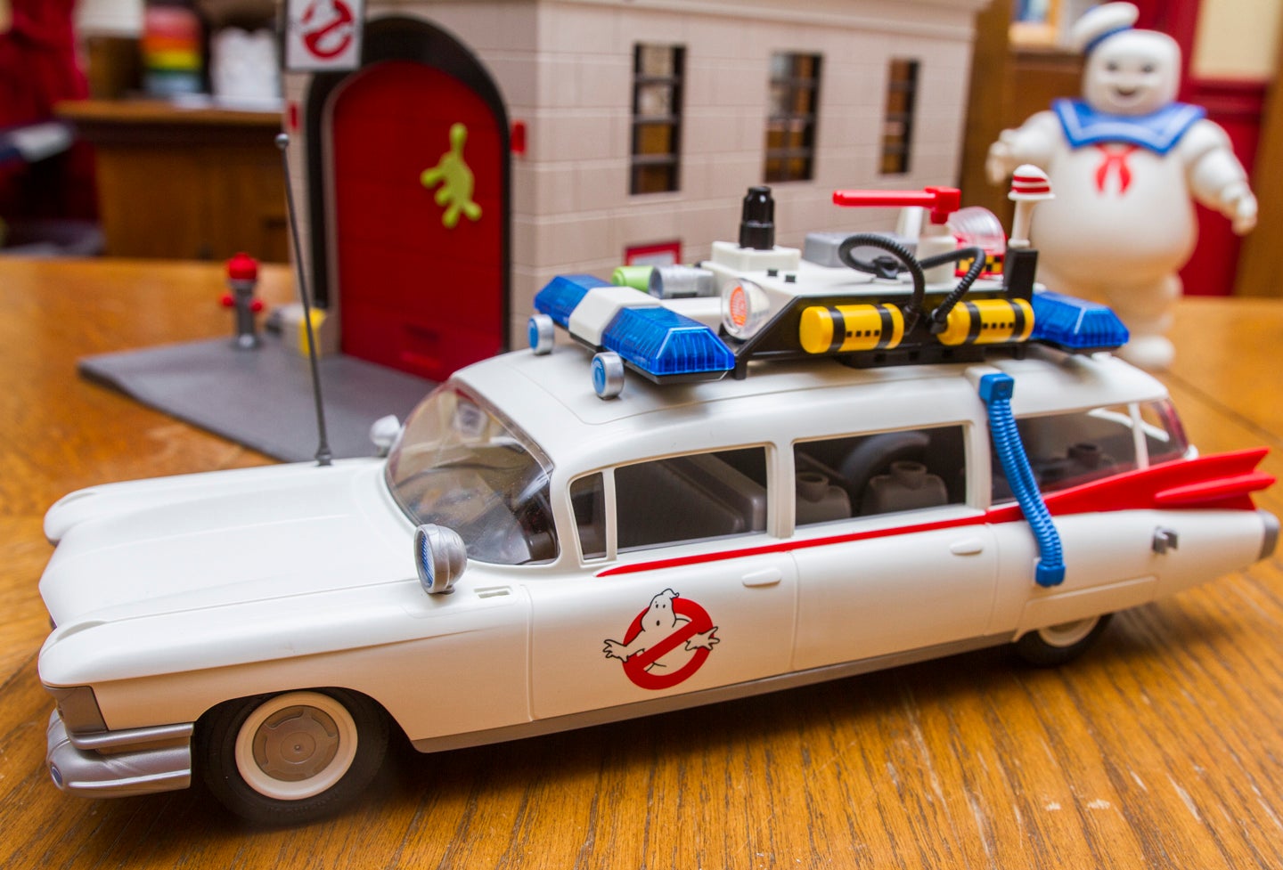 REVIEW: Playmobil Ecto and REAL Ghostbusters | Figures.com